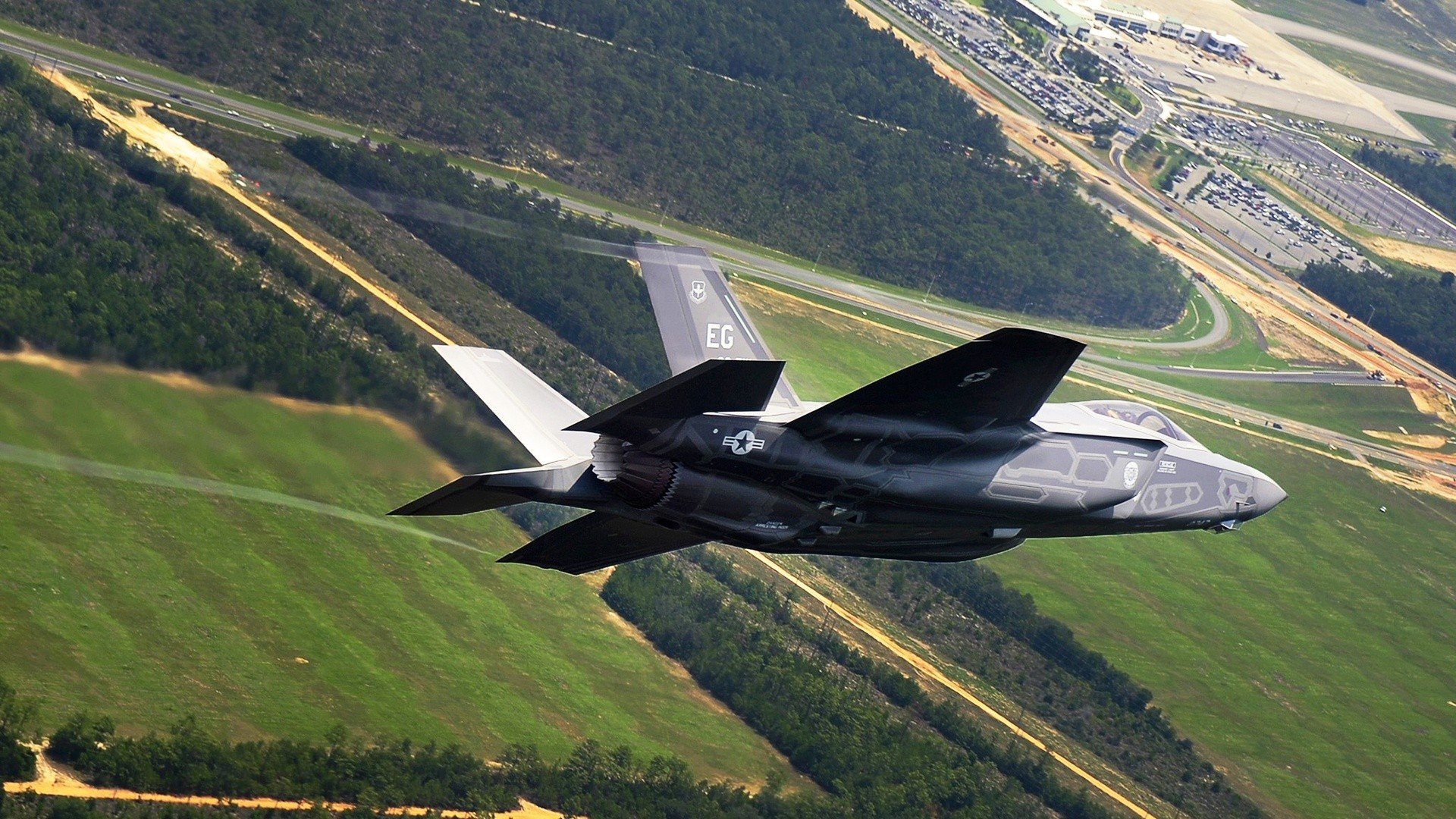 【罚分争议】比赛中最具争议的判罚时刻回顾,比赛罚款